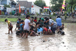 Lomba Tangkap Lele 17 an tahun 2017